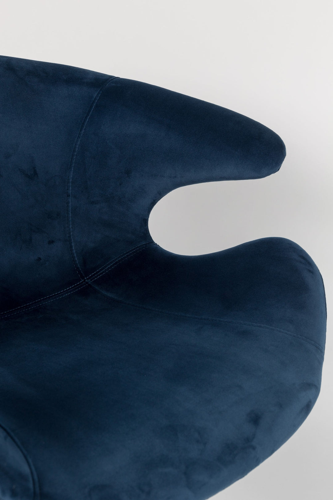 Armchair Mia