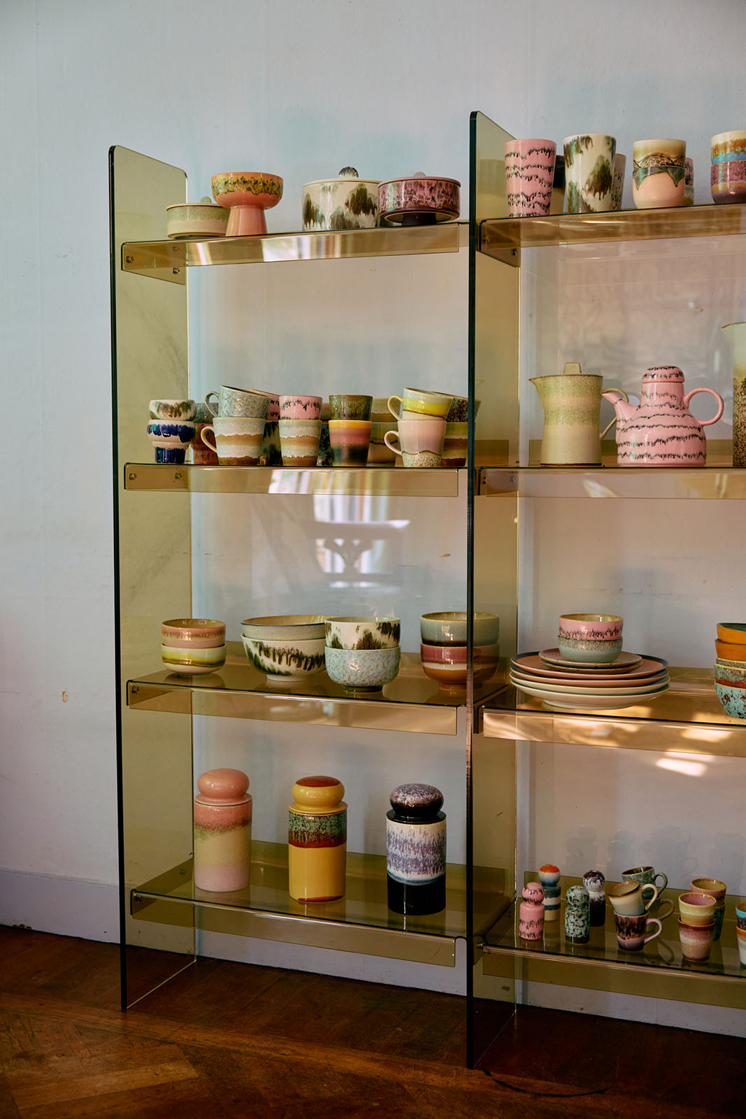 70s ceramics: Americano-Becher rococo