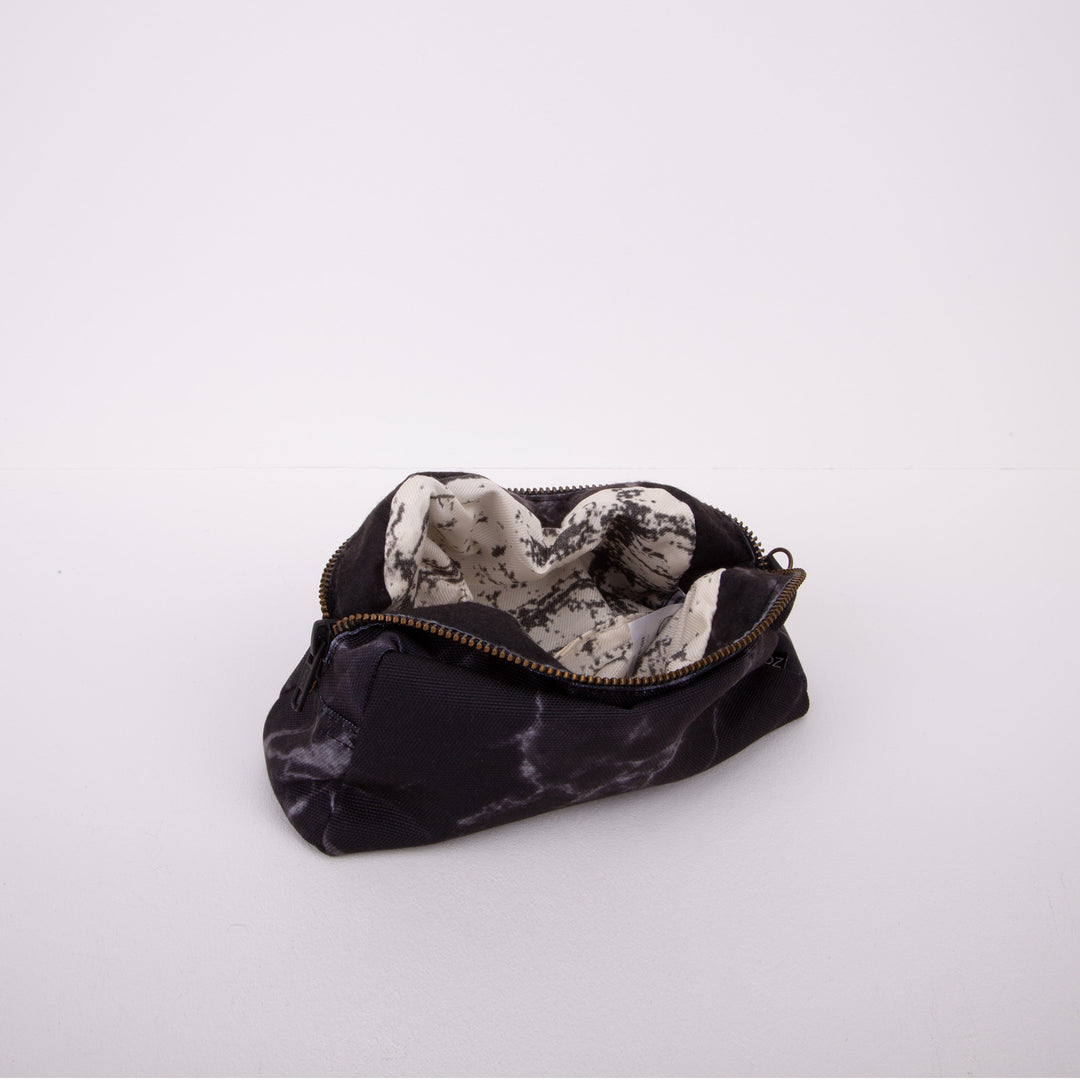 Kosmetiktasche Marble Black