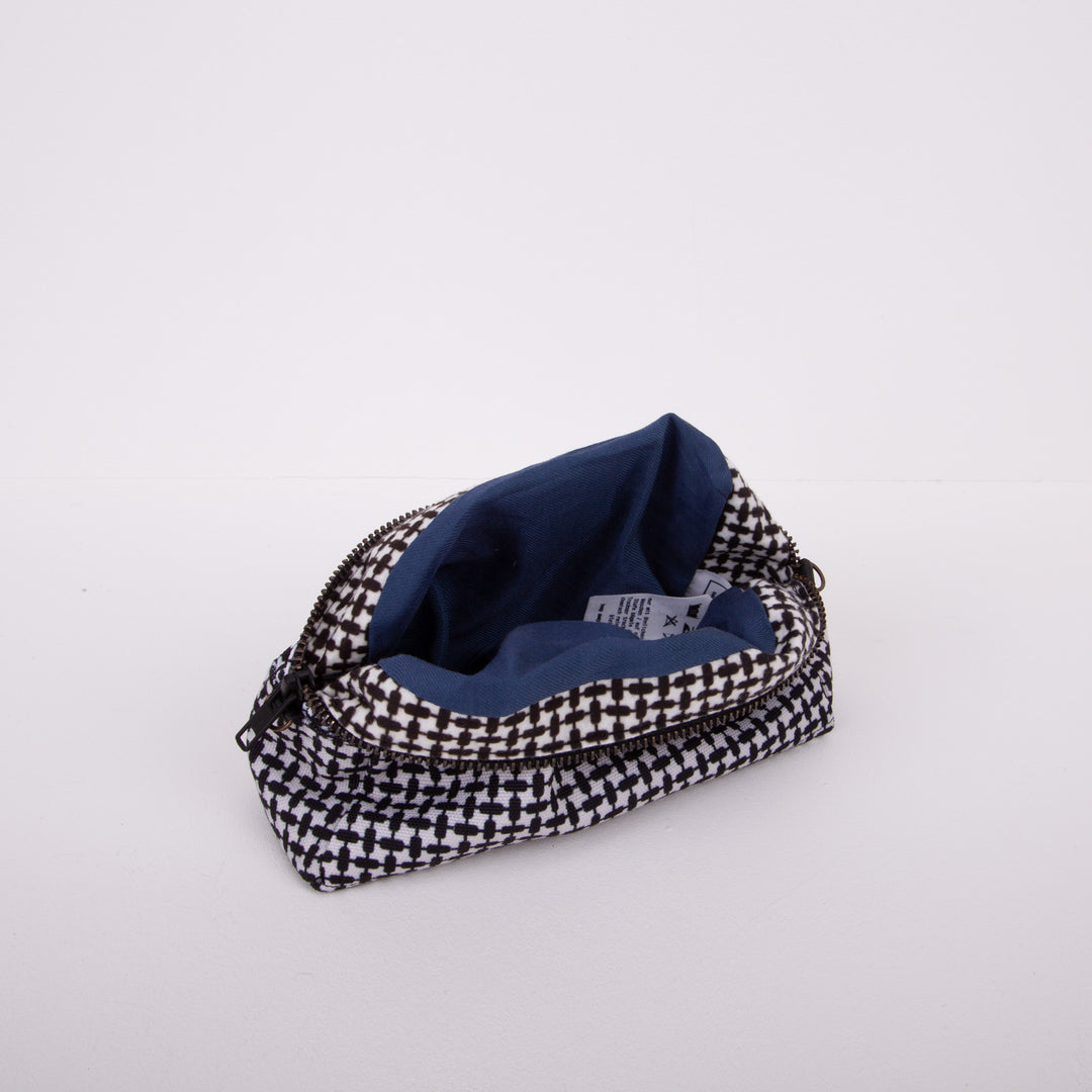Kosmetiktasche checked lens black &amp; white