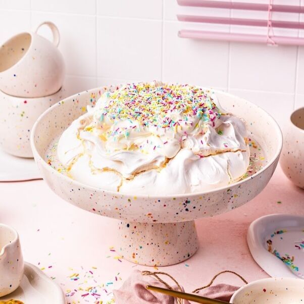 Party cake stand