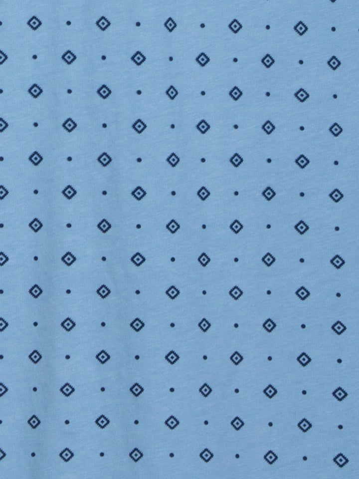 hellblau