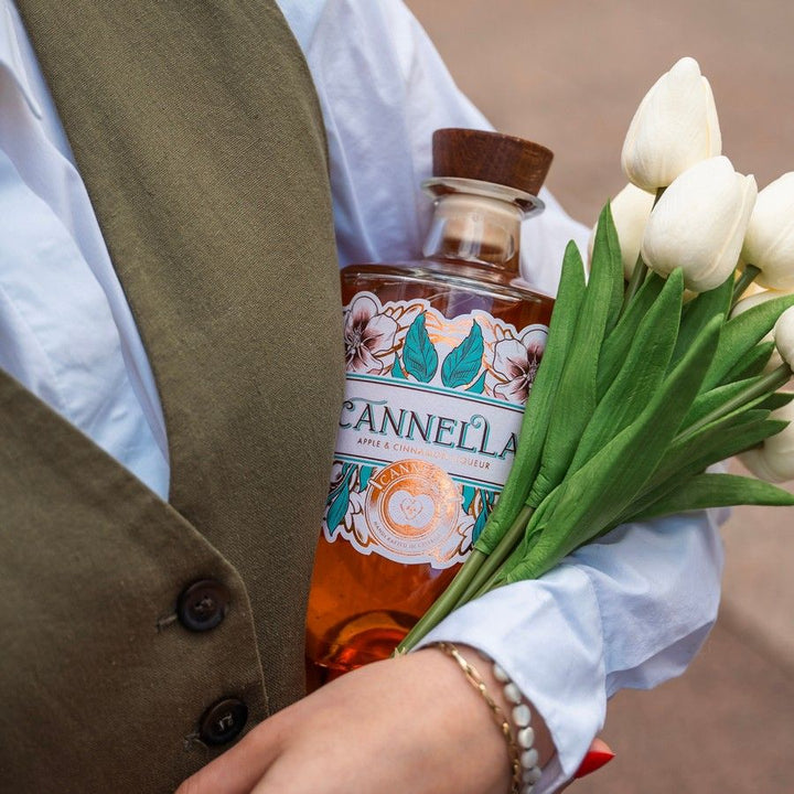Cannella Apple &amp; Cinnamon Liqueur