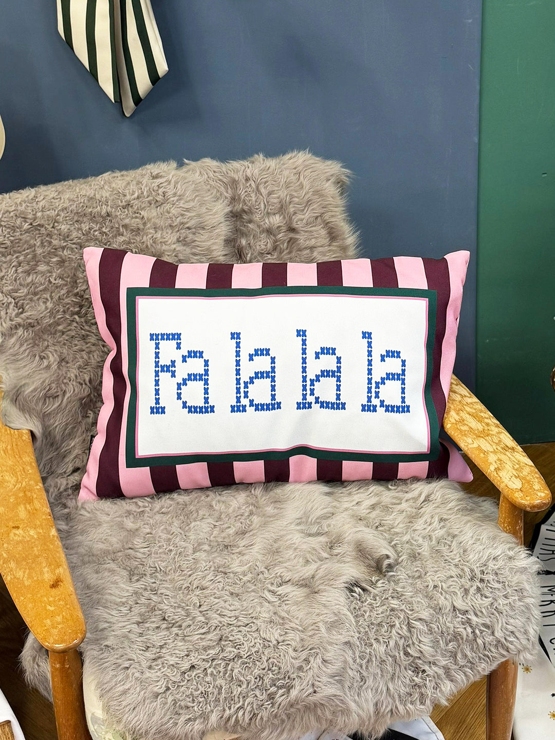Christmas pillowcase - Falalalala plum/rosé