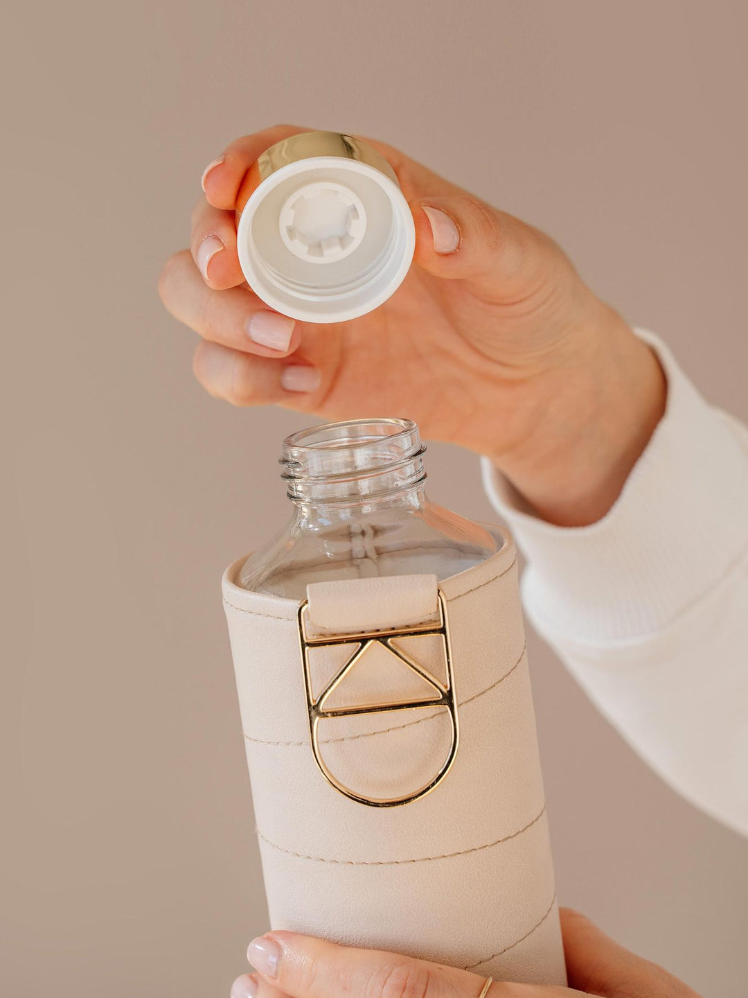 Mismatch Glasflasche mit Kunstlederhülle 750ml