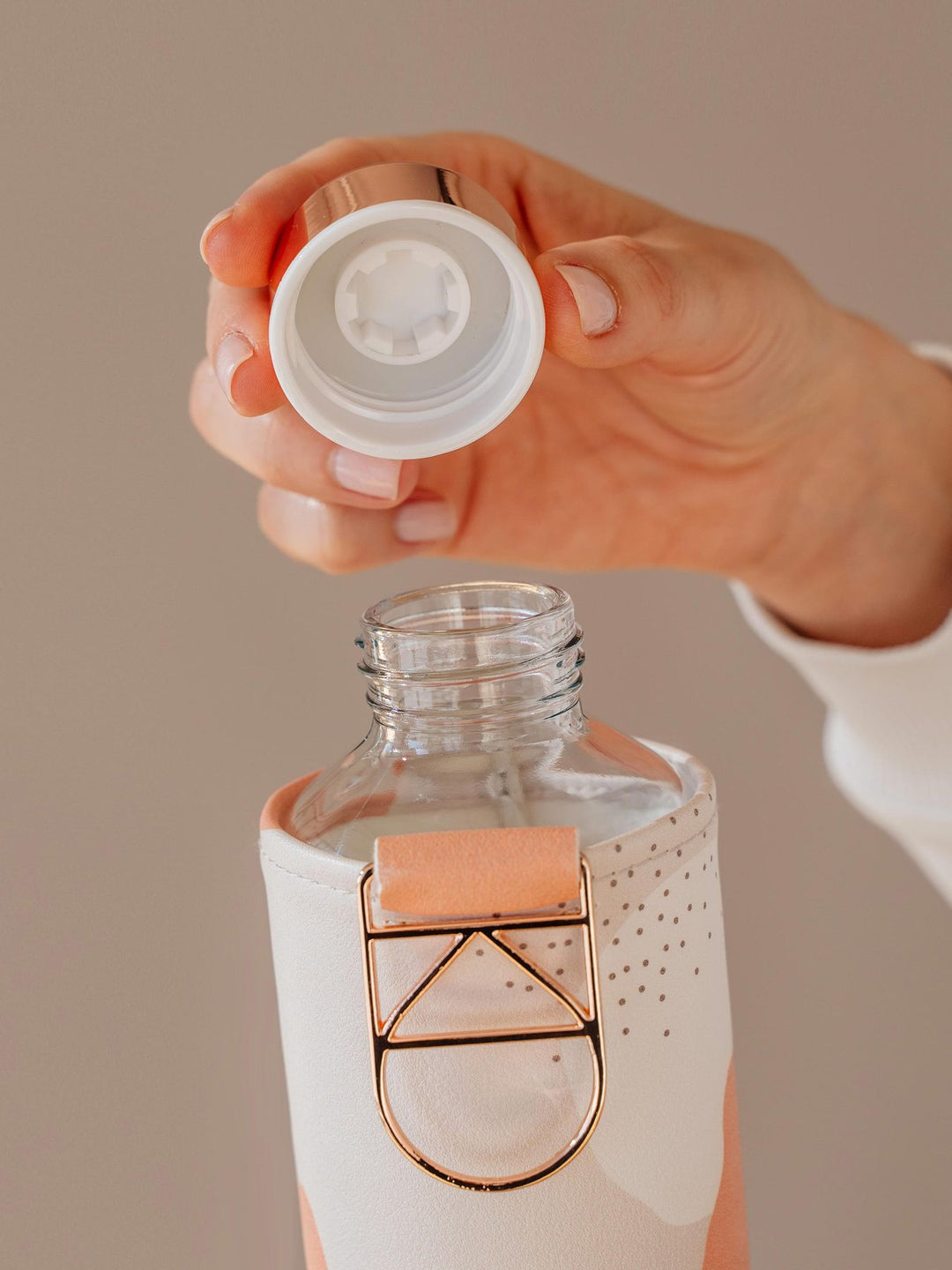 Mismatch Glasflasche mit Kunstlederhülle 750ml