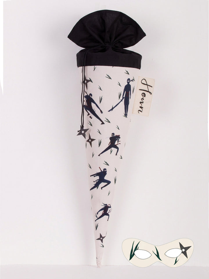 Schultüte Ninja 70 cm mit Superheldenmaske