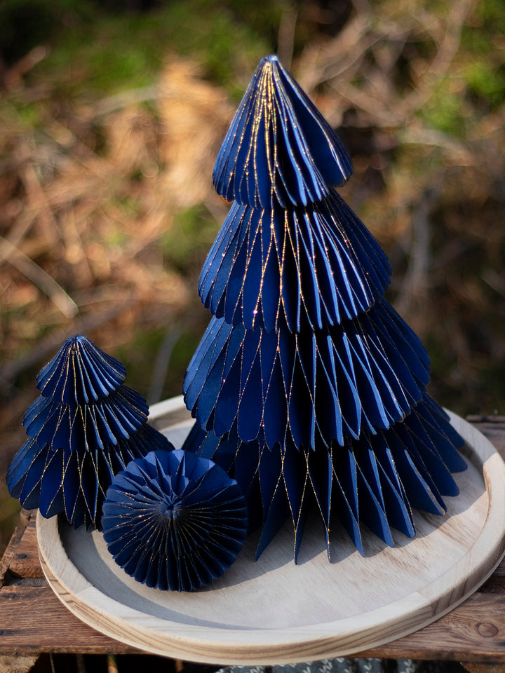 Paper fir standee large