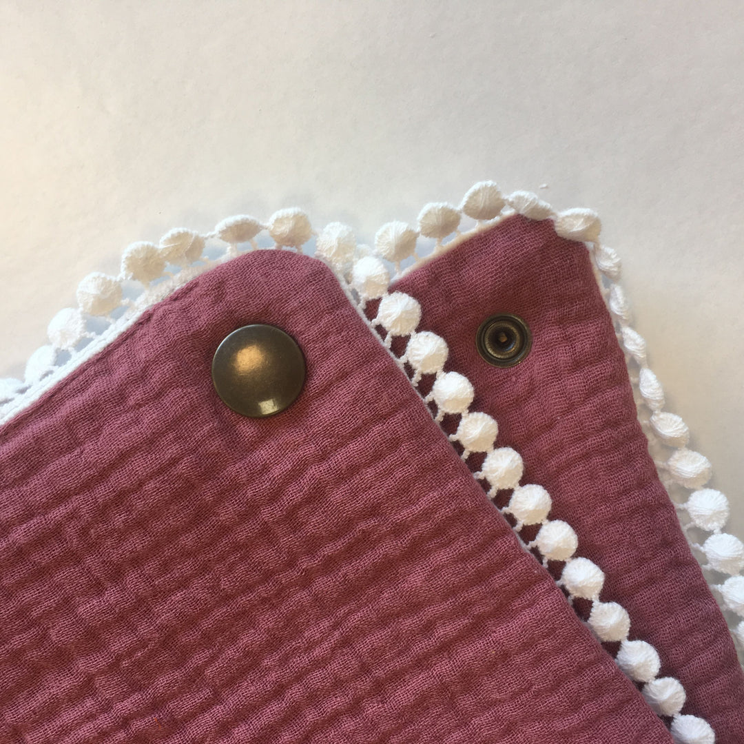 Muslin neckerchief burp cloth with border